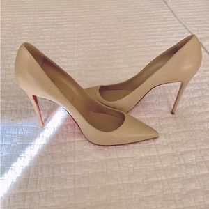 ❤️CHRISTIAN LOUBOUTIN NUDE 100 MM.                     BRAND NEW…NEVER WORN!!❤️